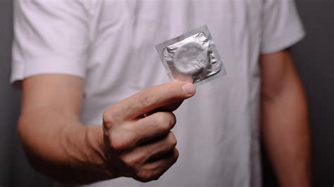 Blowjob ohne Kondom Bordell Uznach